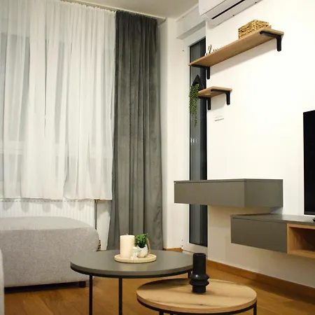 Atina 1 Apartamento Novi Sad