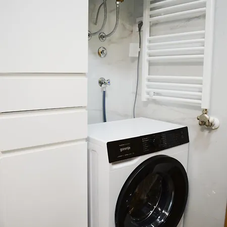 Apartment Atina 1
